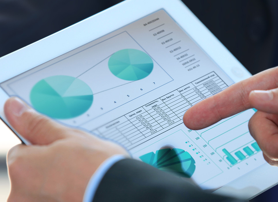 Examining financial charts