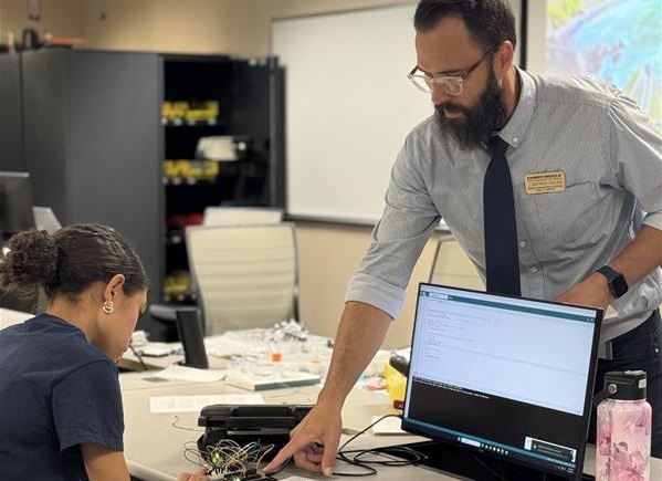 Computer, Electrical & Software Engineering - Arduino