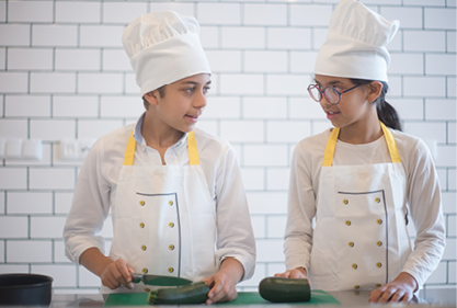 Boy and girl Chefs;