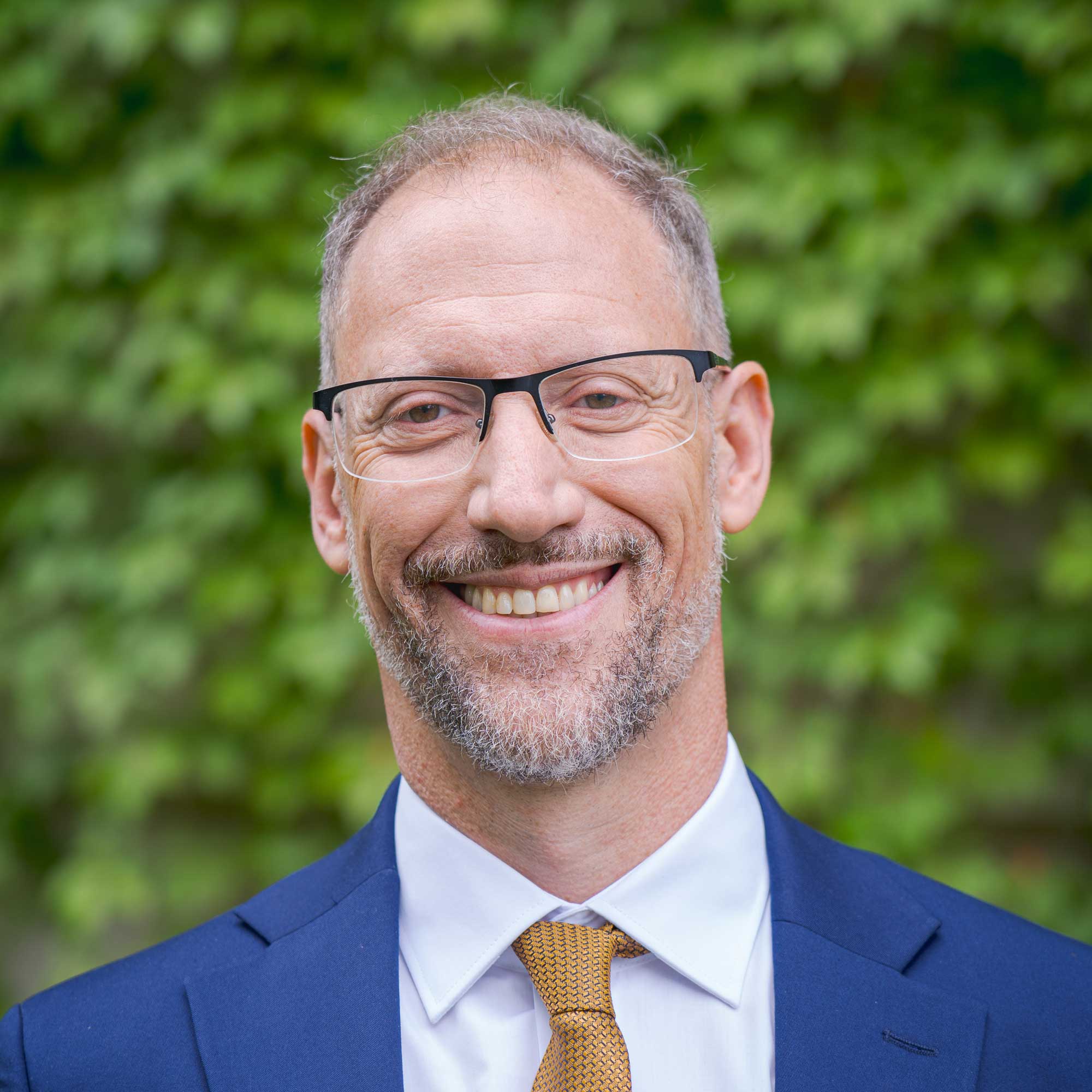 Dr. Mauricio Diazgranados