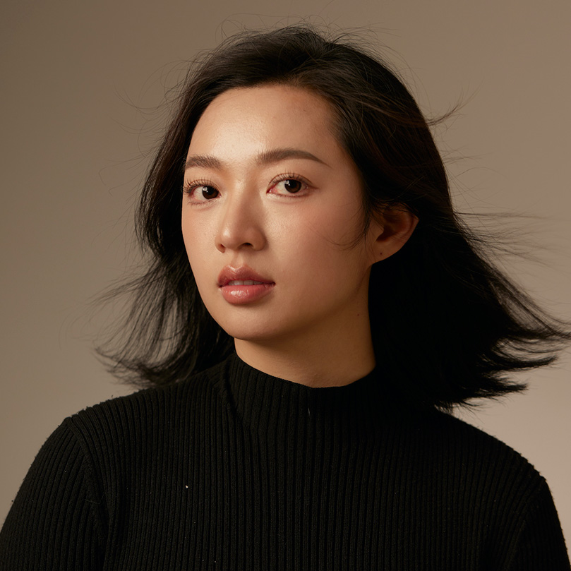 Yiwei Zhang